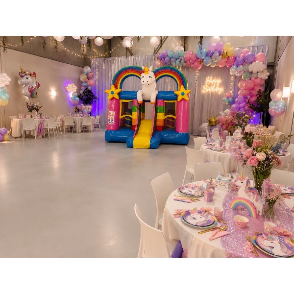 Unicorn decoratie zaal Unicorn decoratie zaal